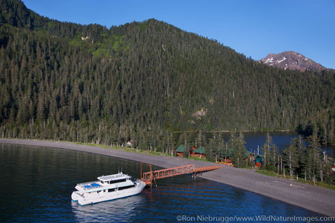 Kenai Fjords Tour Boat