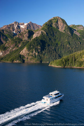 Kenai Fjords Tour Boat