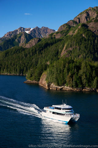Kenai Fjords Tour Boat