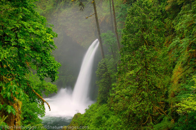 Metlako Falls