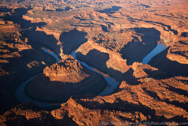 Figure 8 n the Colorado River, Island in the Sky District