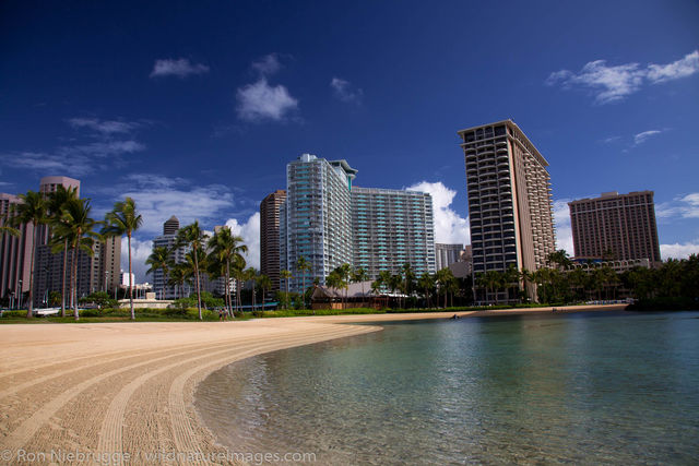 Waikiki Beach, Honolulu, Hawaii