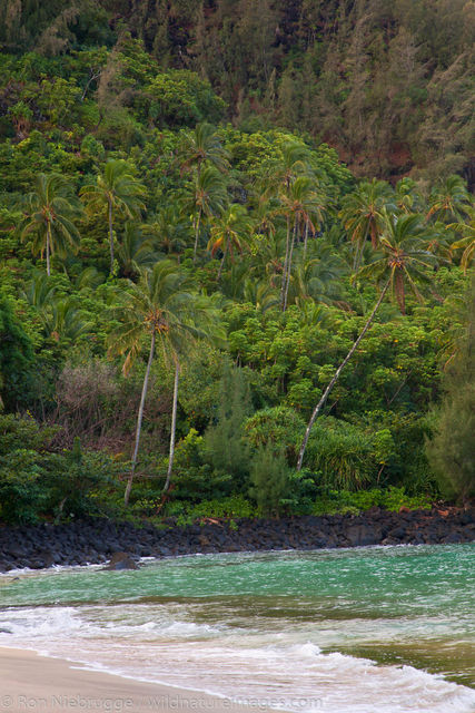 Ke'e Beach