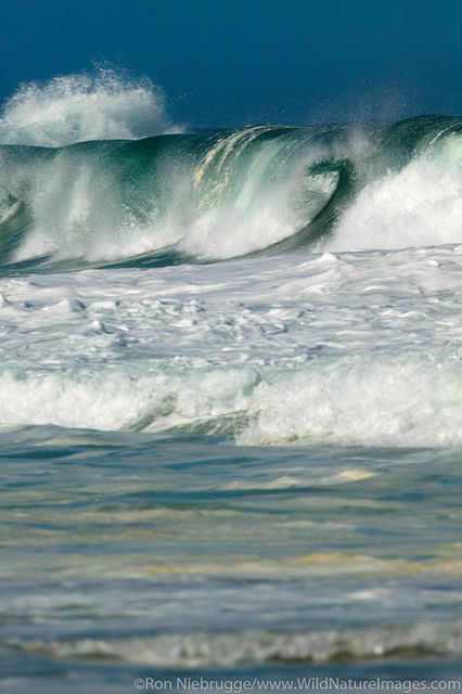 Crashing Waves
