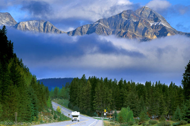 Canada, Canadian, Canadian Rockies, Icefield Highway, Icefield Parkway, Icefields Highway, Icefields Parkway, Jasper Alberta...