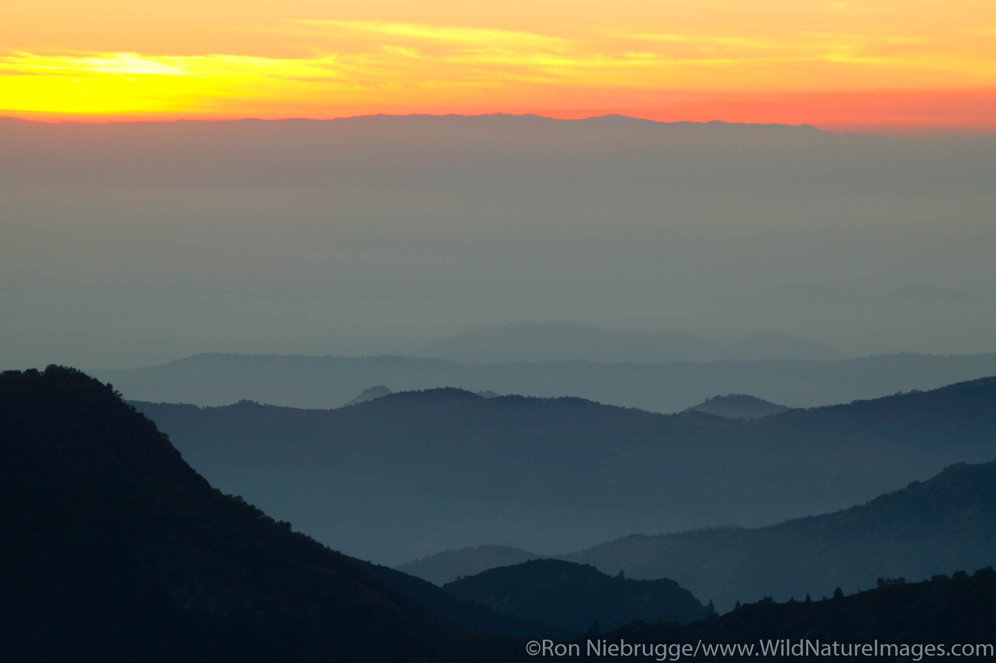Looking towards the Central Valley from Moro Rock, Sequoia National Park, California.
