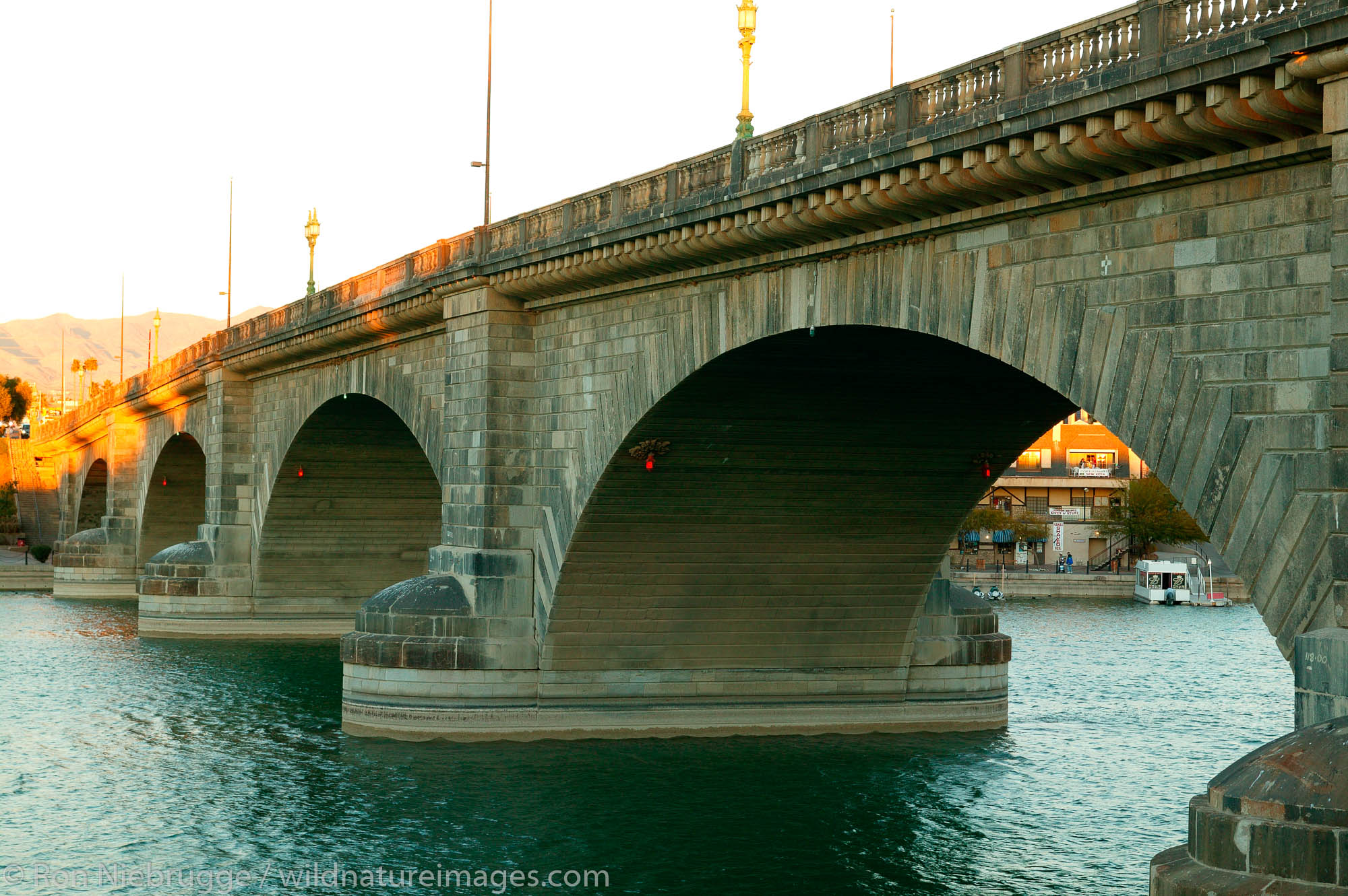 London Bridge, Lake Havasu Photos by Ron Niebrugge