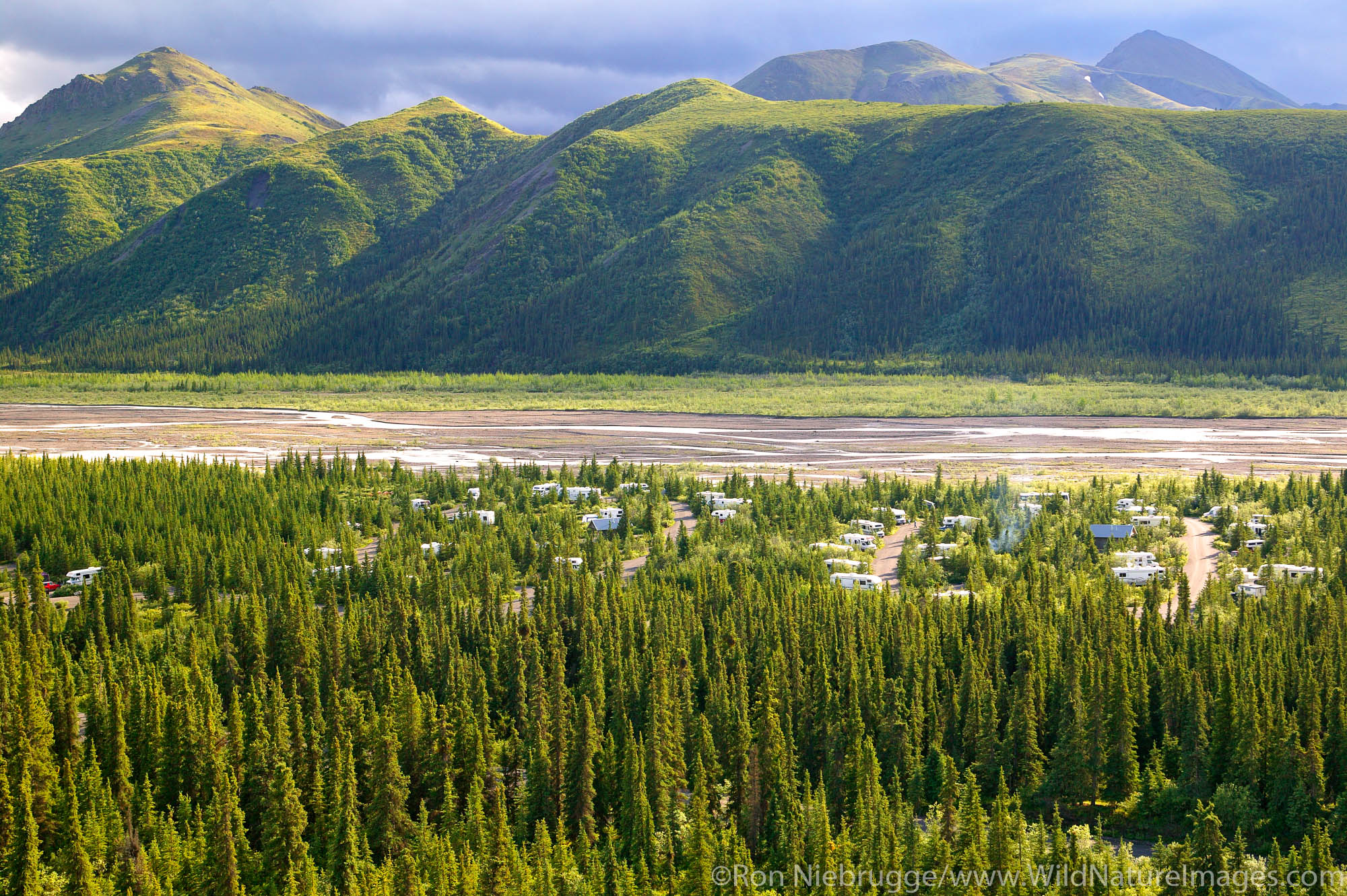 The Teklanika campground, Teklanika River Valley, Denali National Park, Alaska.