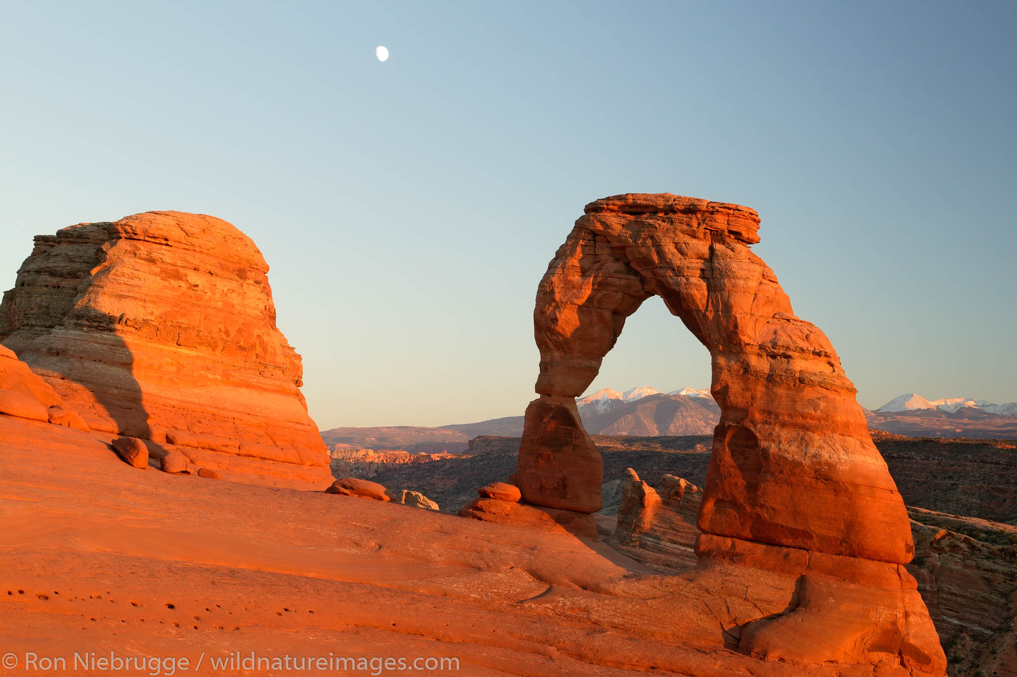 Delicate Arch, Arches National Park, near Moab, Utah.
