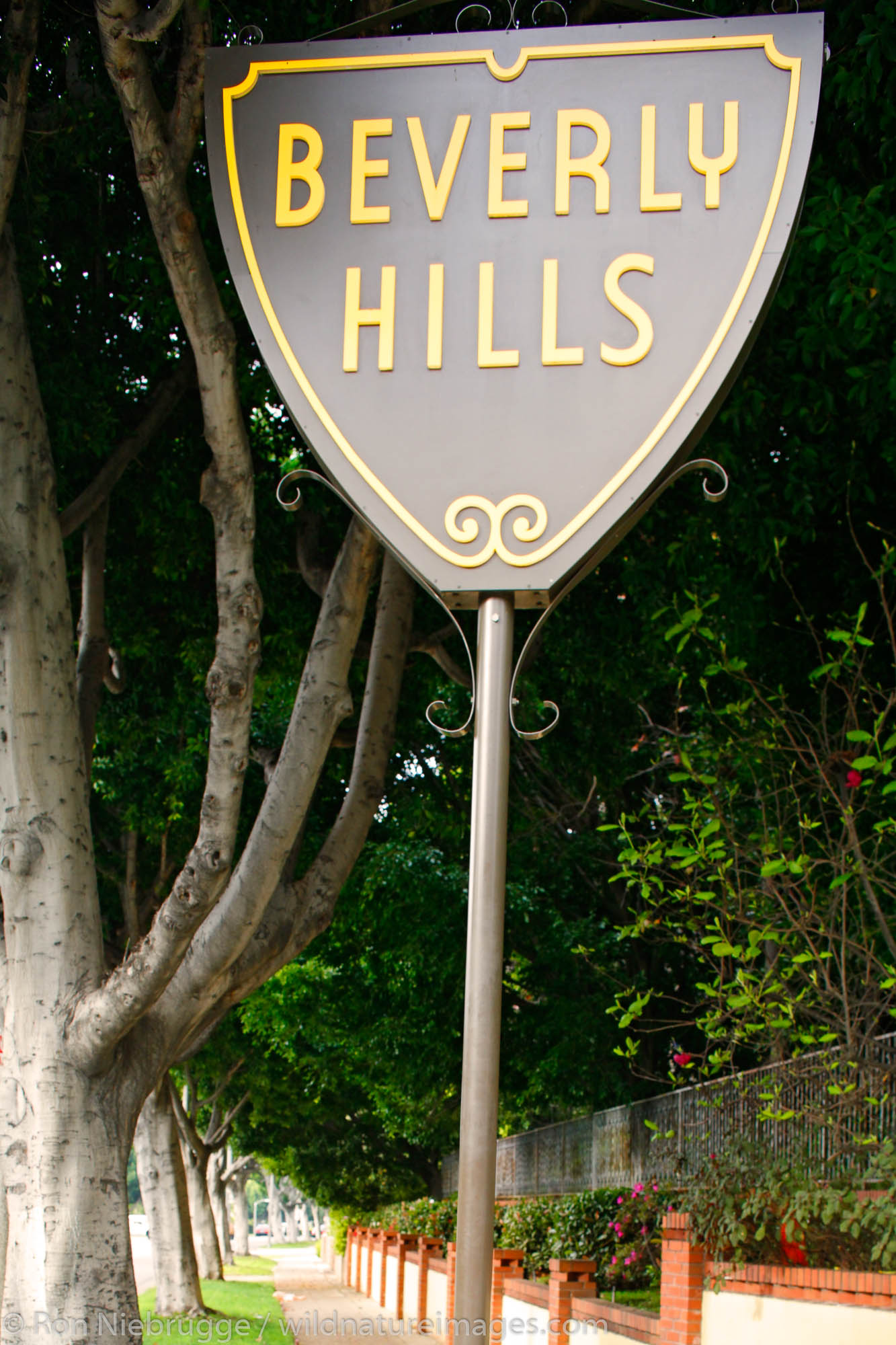 Beverly Hills sign, Los Angeles, California.