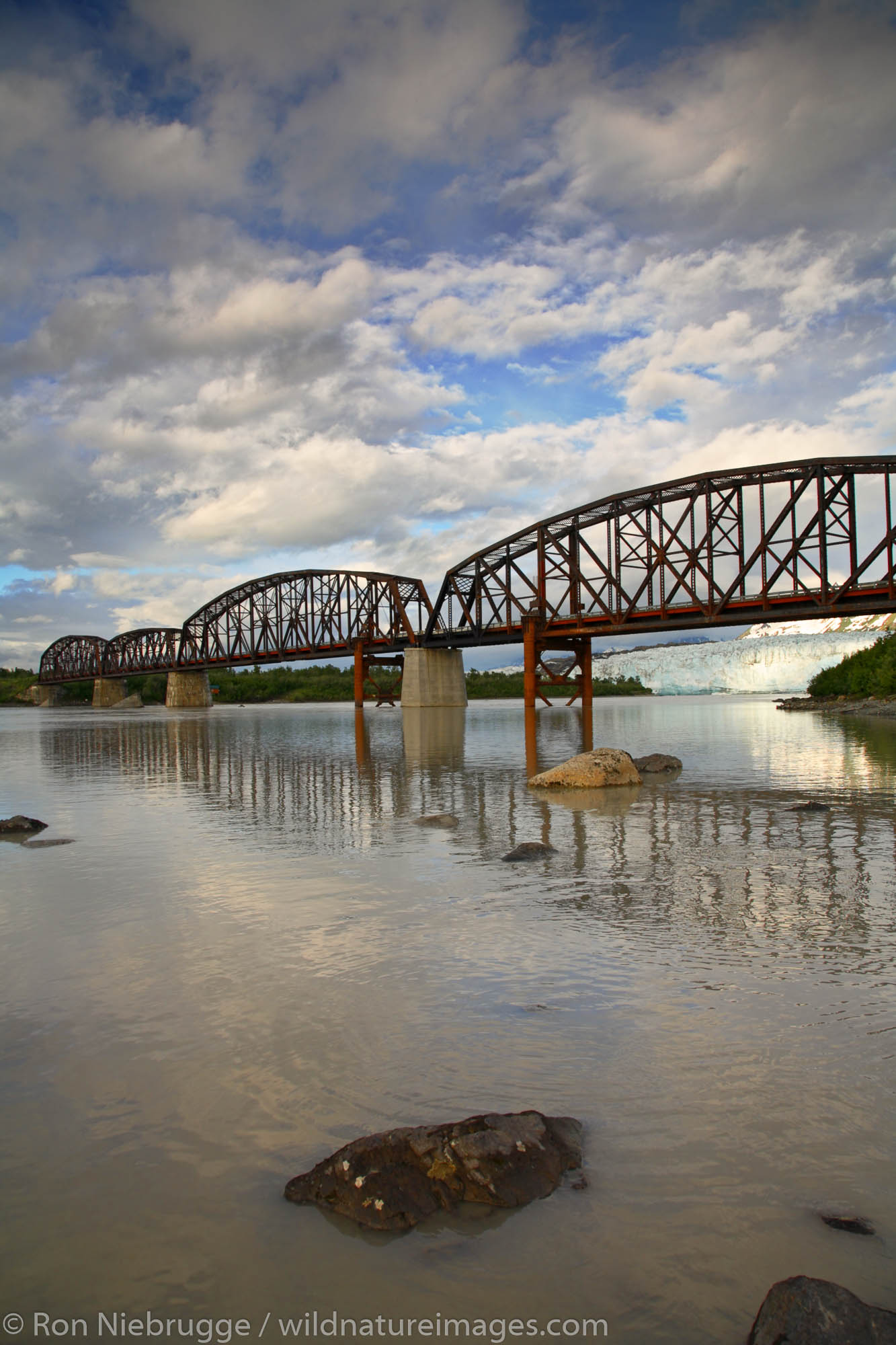 Million Dollar Bridge and the Copper River, Chugach National Forest, Alaska.