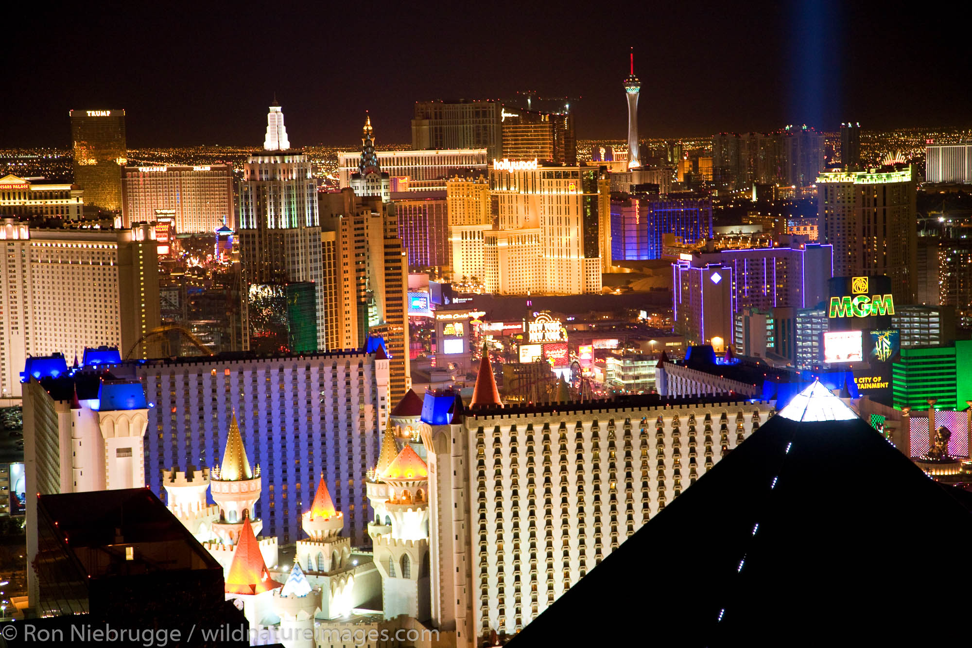 Las Vegas Strip at night, Las Vegas, Nevada.