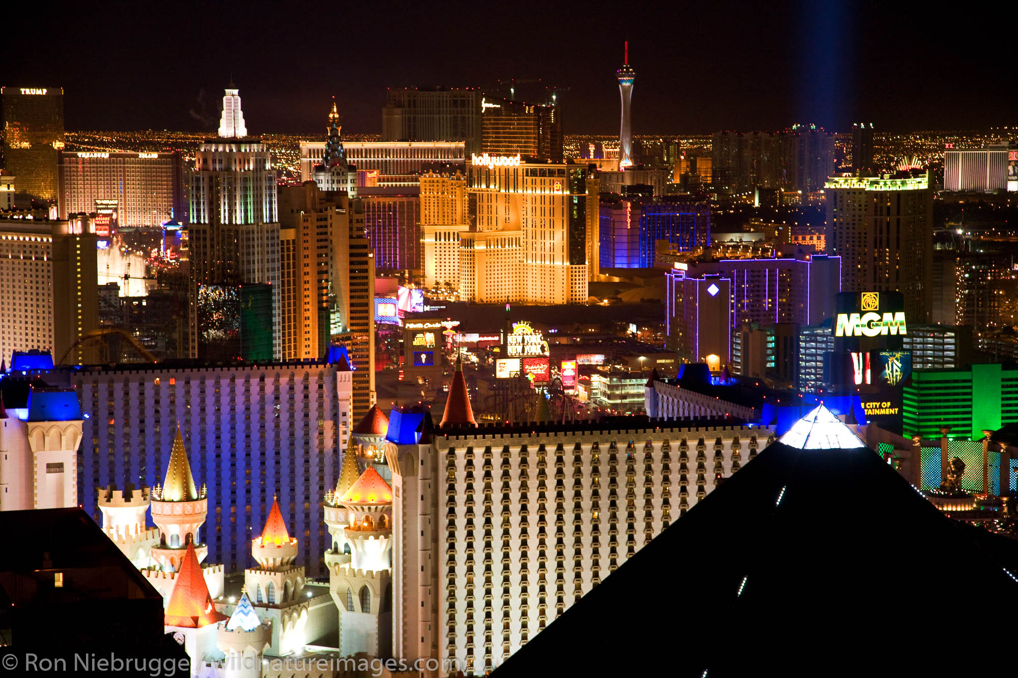 Las Vegas Strip at night, Las Vegas, Nevada.