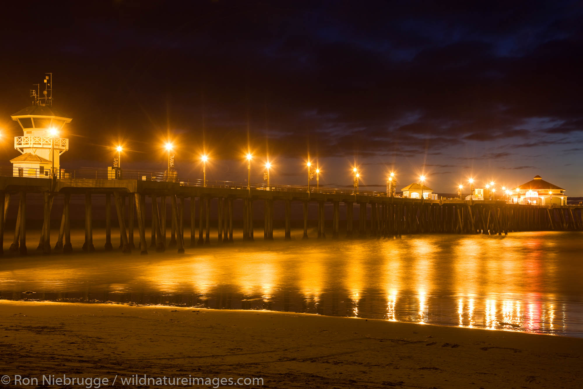 The Huntington Beach Pier, Huntington Beach, Orange County, California.