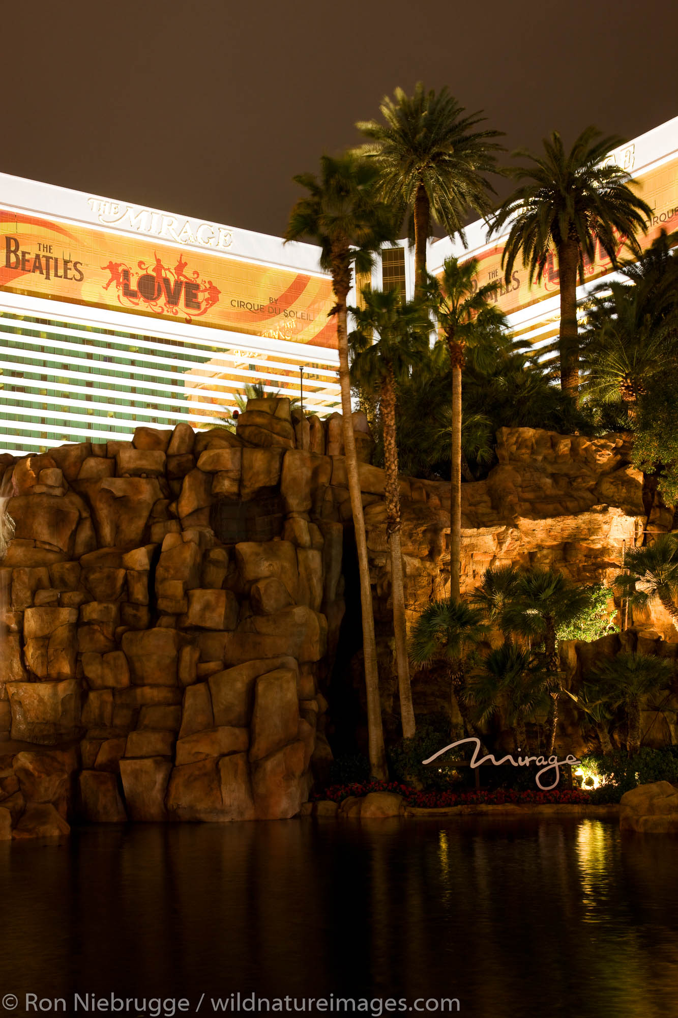 Las Vegas, Nevada The Mirage Hotel and Casino along the Strip at night, Las Vegas, Nevada.
