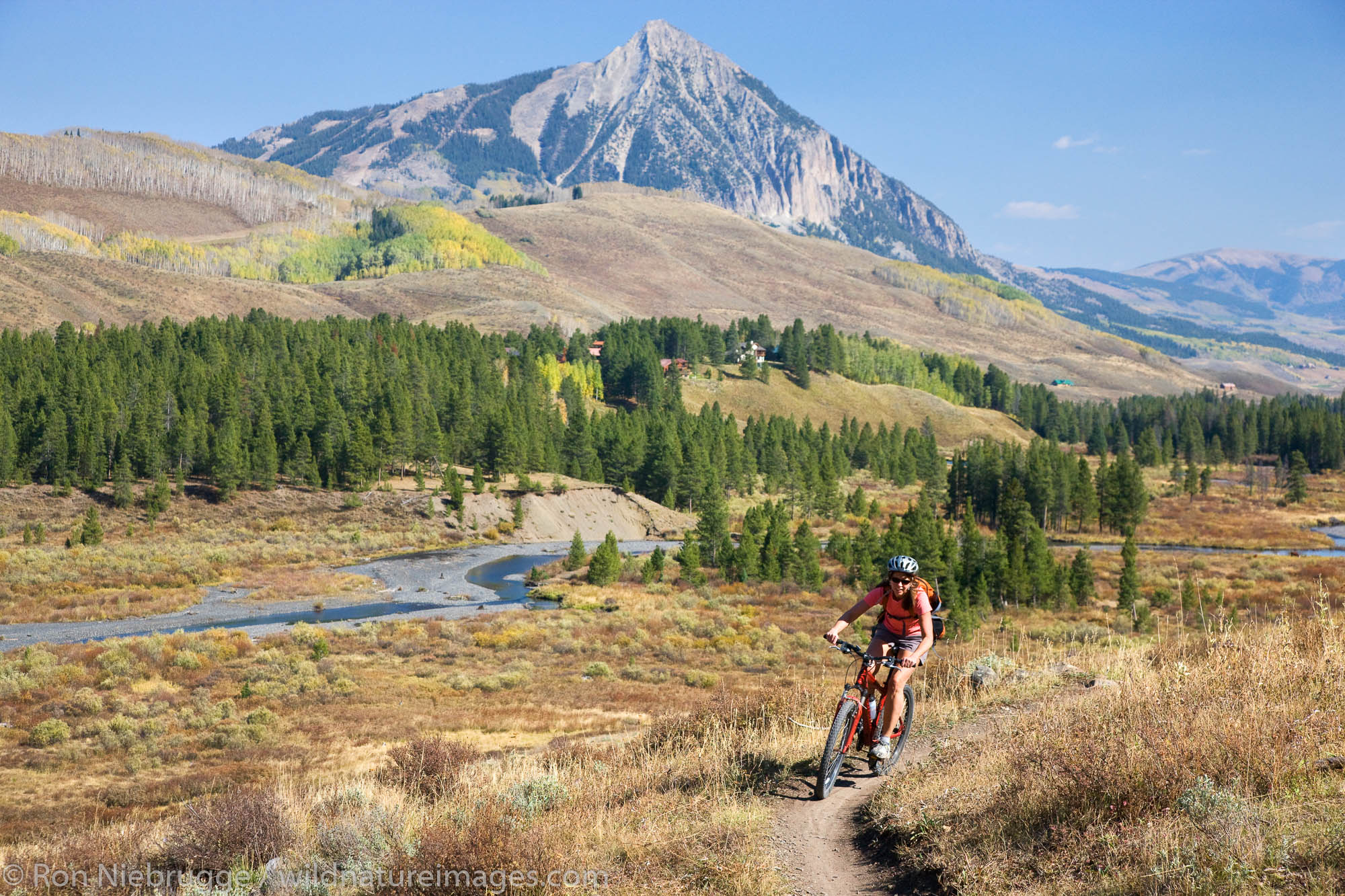 Mountain biking on the Upper and Lower Loop, Crested Butte, Colorado.  (model released)