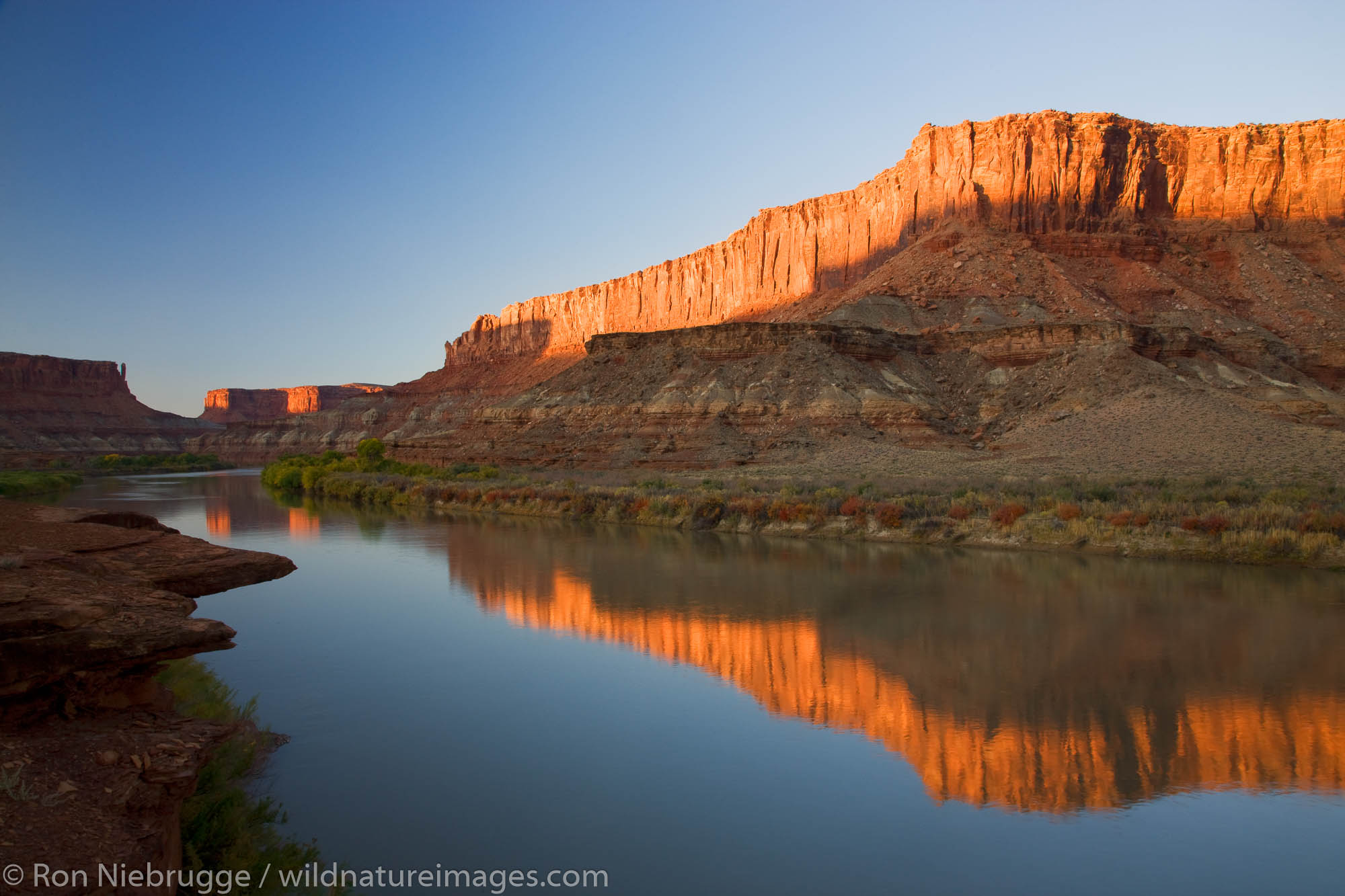 The Green River at the Labyrinth area along the White Rim Trail, Island in the Sky District, Canyonlands National Park, near...