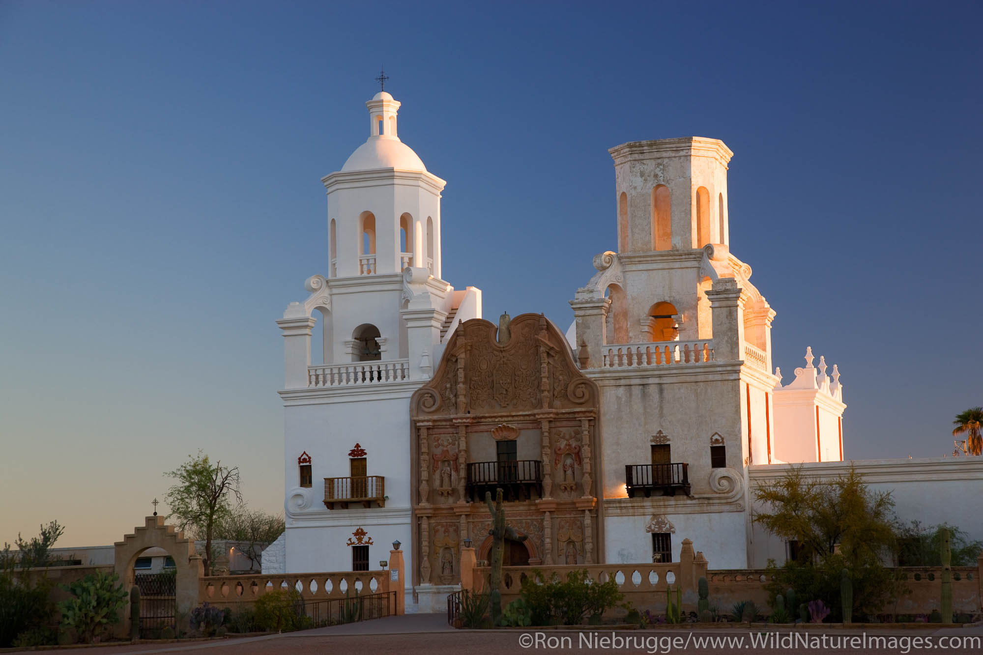 Mission San Xavier del Bac, (White Dove of the Desert) Tucson, Arizona.