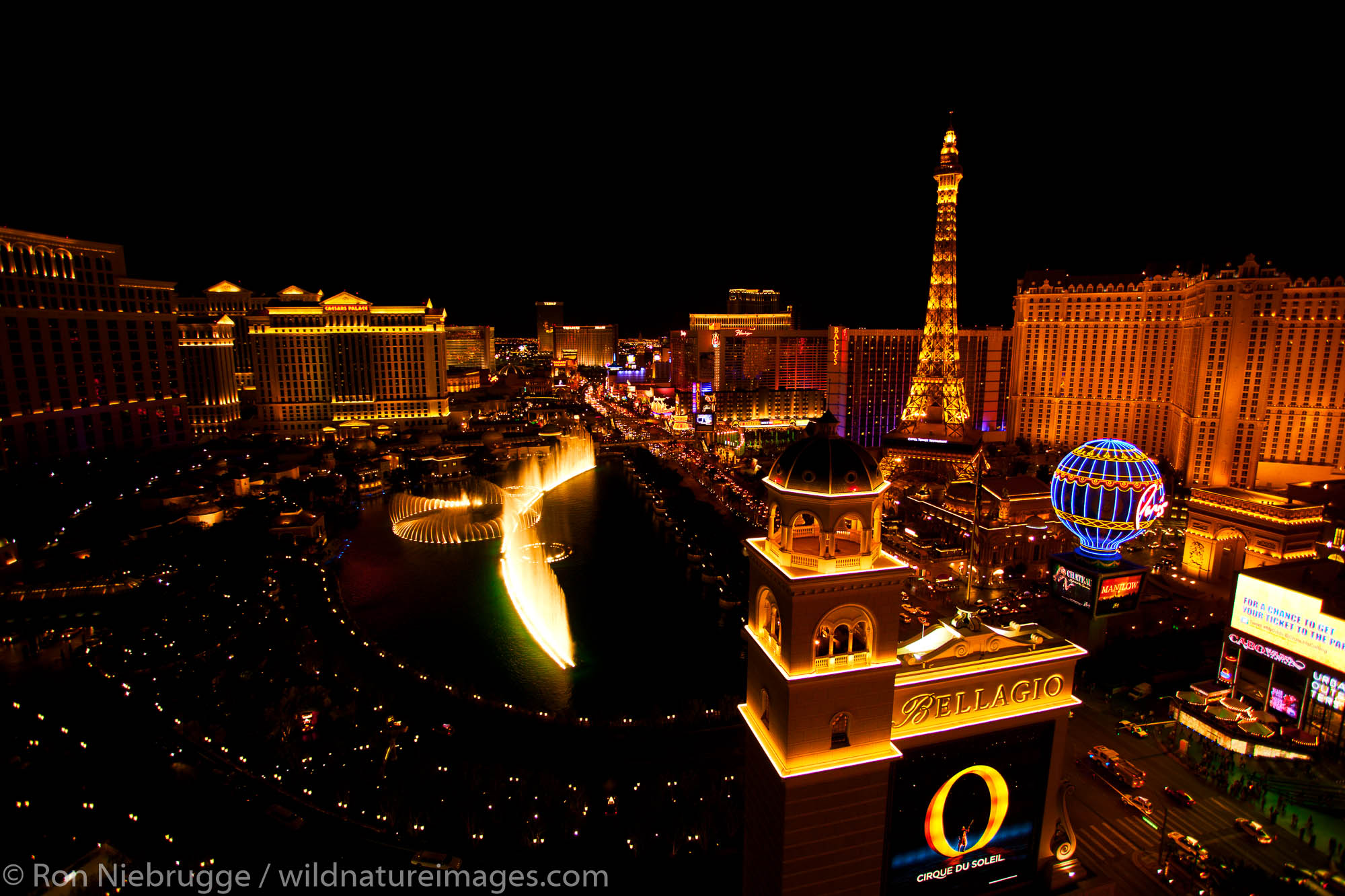 Bellagio Fountain along the Strip, Las Vegas, Nevada.