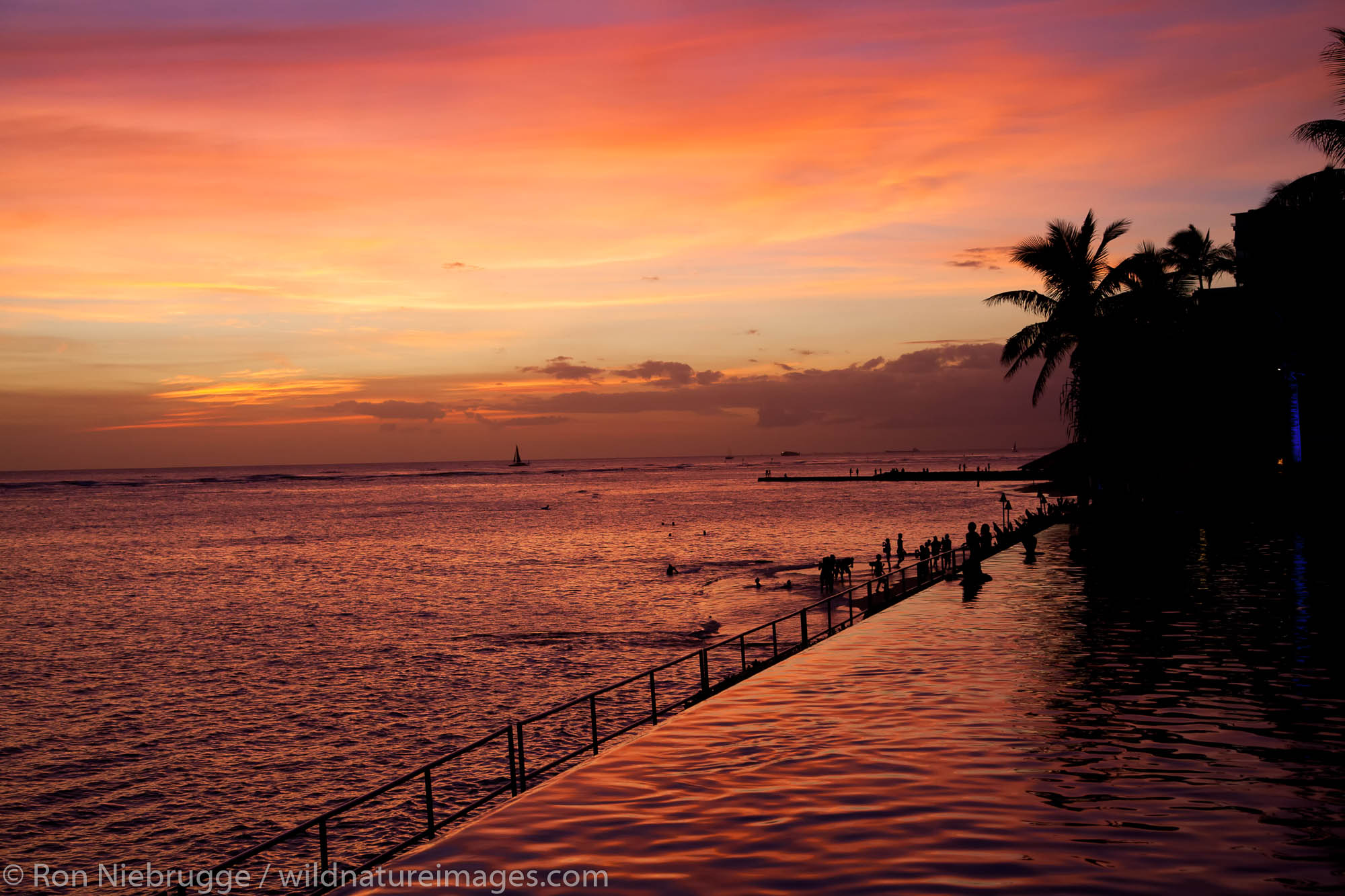 Sunset and the pool at the SheratonWaikiki, Waikiki Beach, Honolulu, Hawaii.