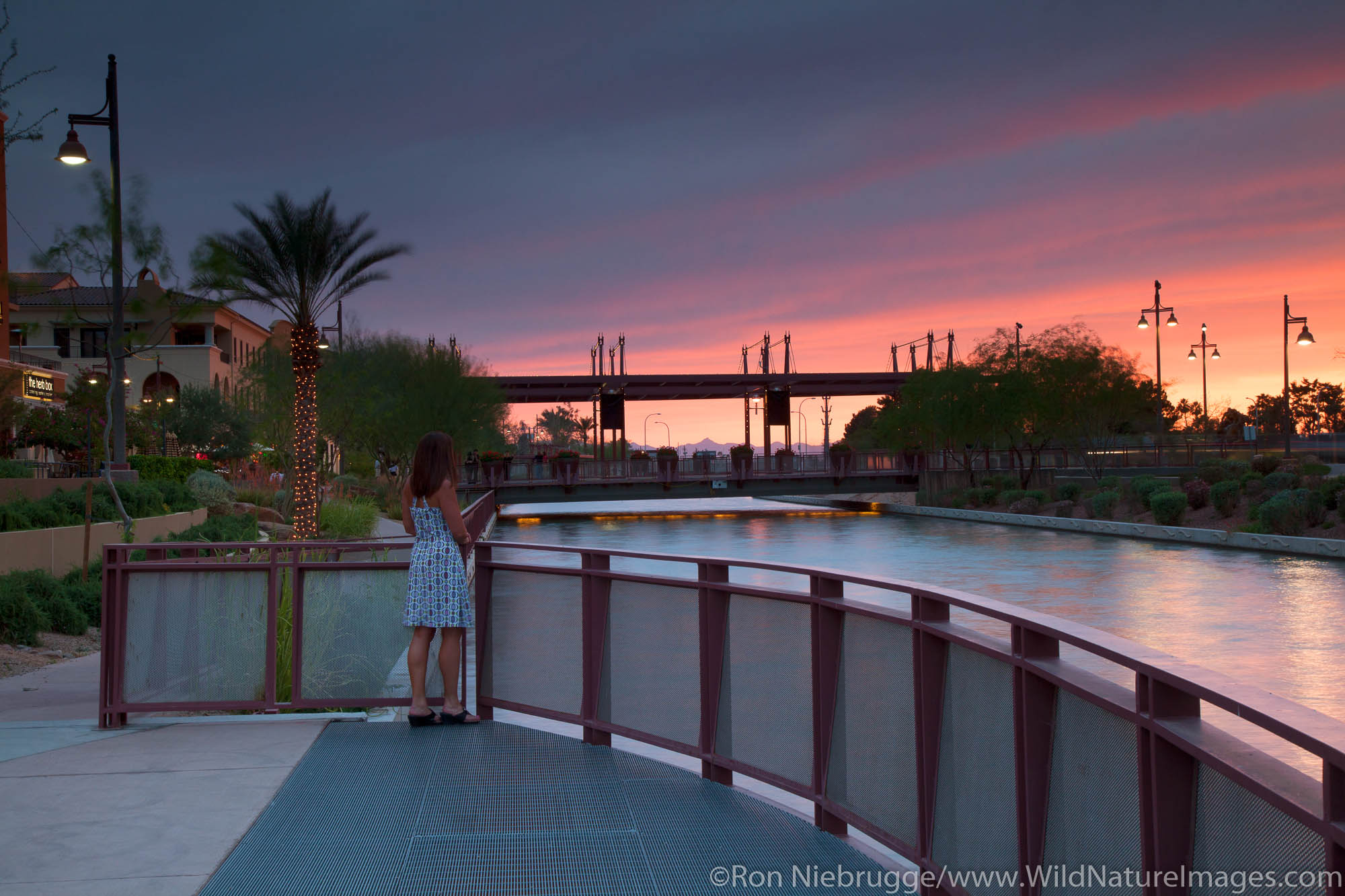 The Riverwalk area of Scottsdale, Arizona. (Model Released)