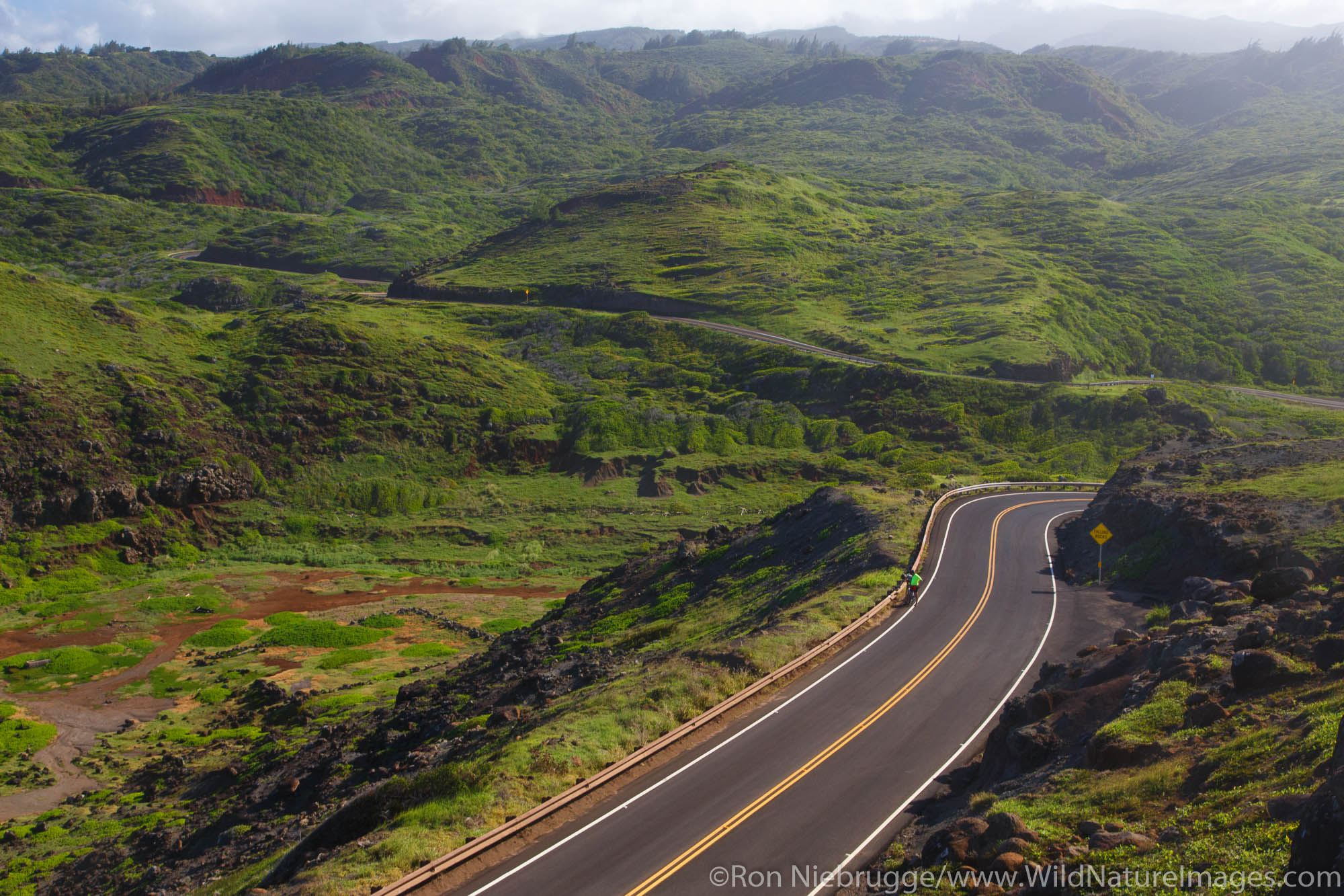 The road along the North end of Maui, Hawaii.