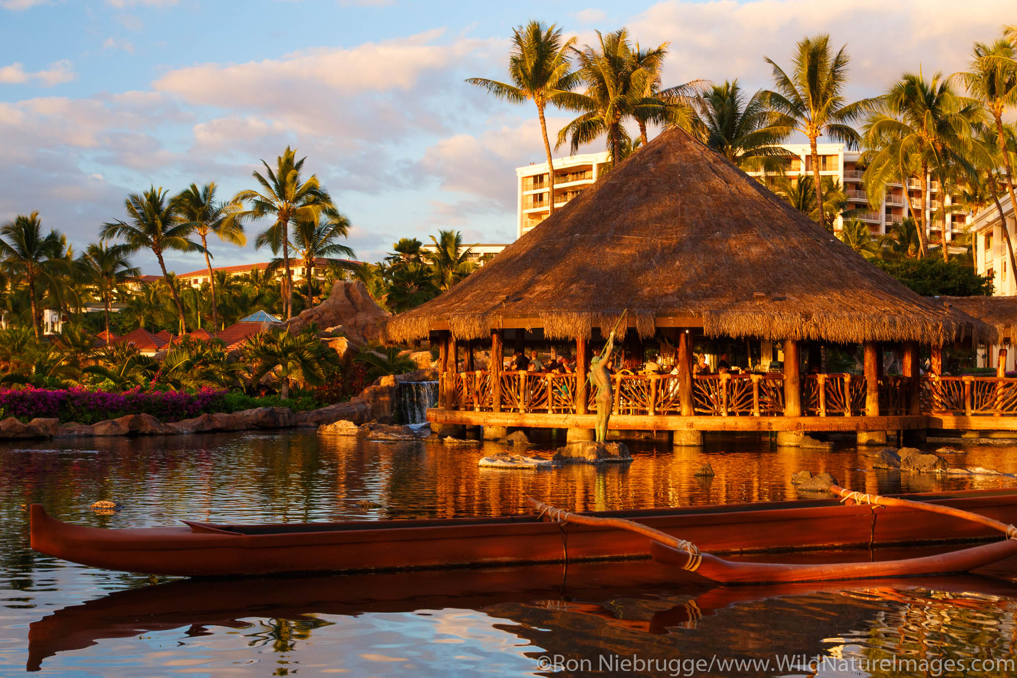 Humuhumunukunukuapuaa Restaurant, Grand Wailea, Maui, Hawaii.