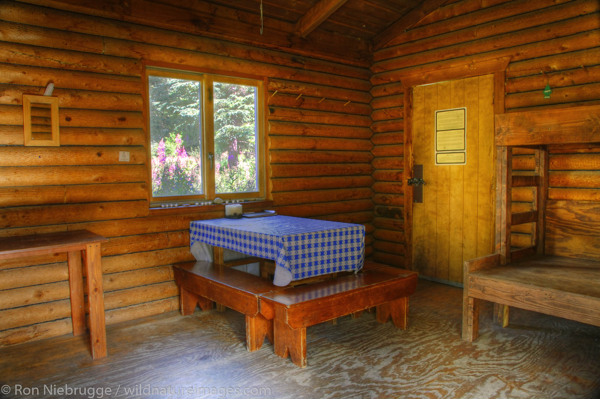 Barber Cabin, Lower Russian Lake, Russian Lakes-Resurrection River Trail, Kenai Peninsula, Chugach National Forest, Alaska.