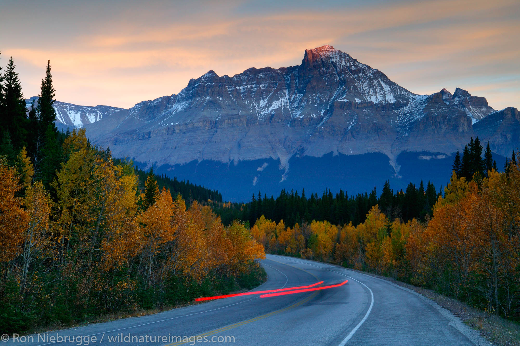 Icefields Parkway in the fall, Banff National Park, Alberta, Canada.