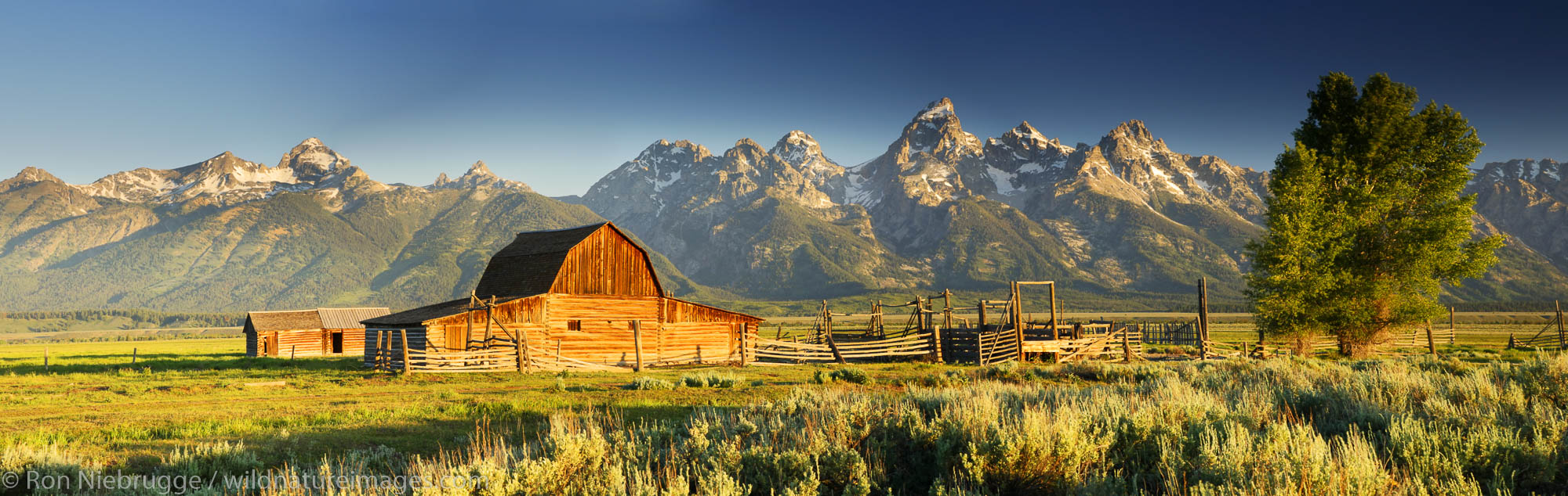 Barn on Mormon Row, Grand Teton National Park, Wyoming.